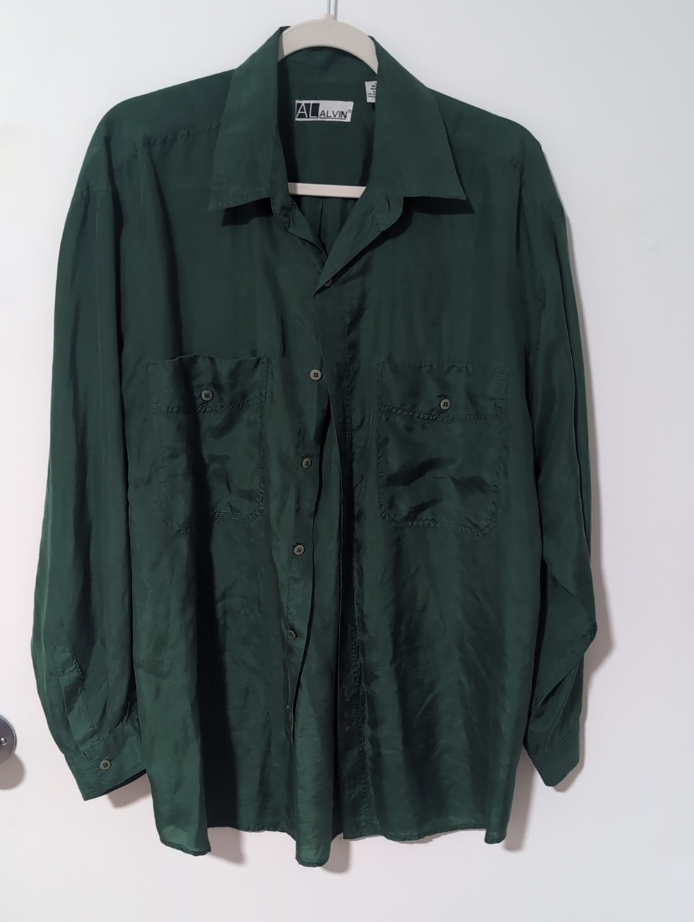 Men's Dark Green Vintage Silk Button-Up Shirt